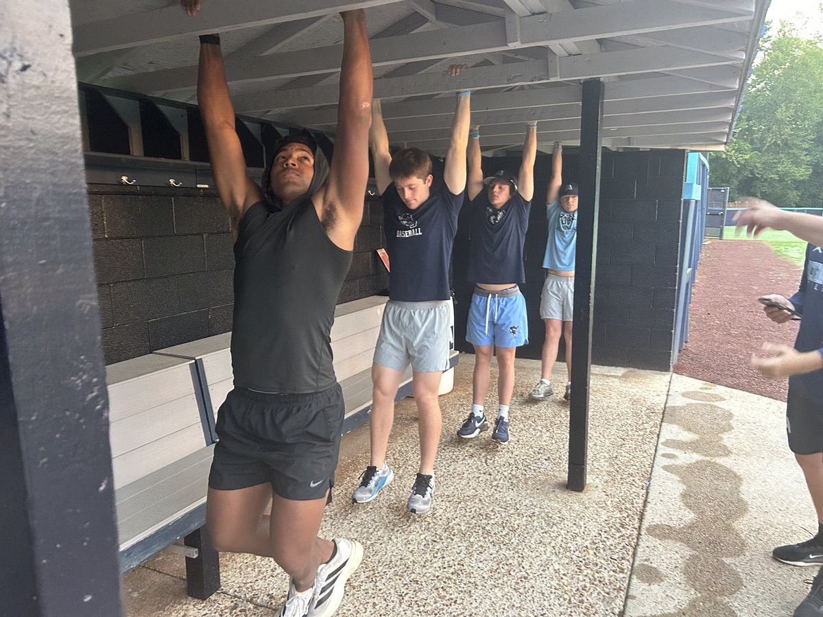 JAraiderBSB's tweet photo. Fall foundation week 4✅
Tough Friday 2✅
@JARaiderFB on deck👊🏻

WeAreJA https://t.co/yVtlXs6NhB