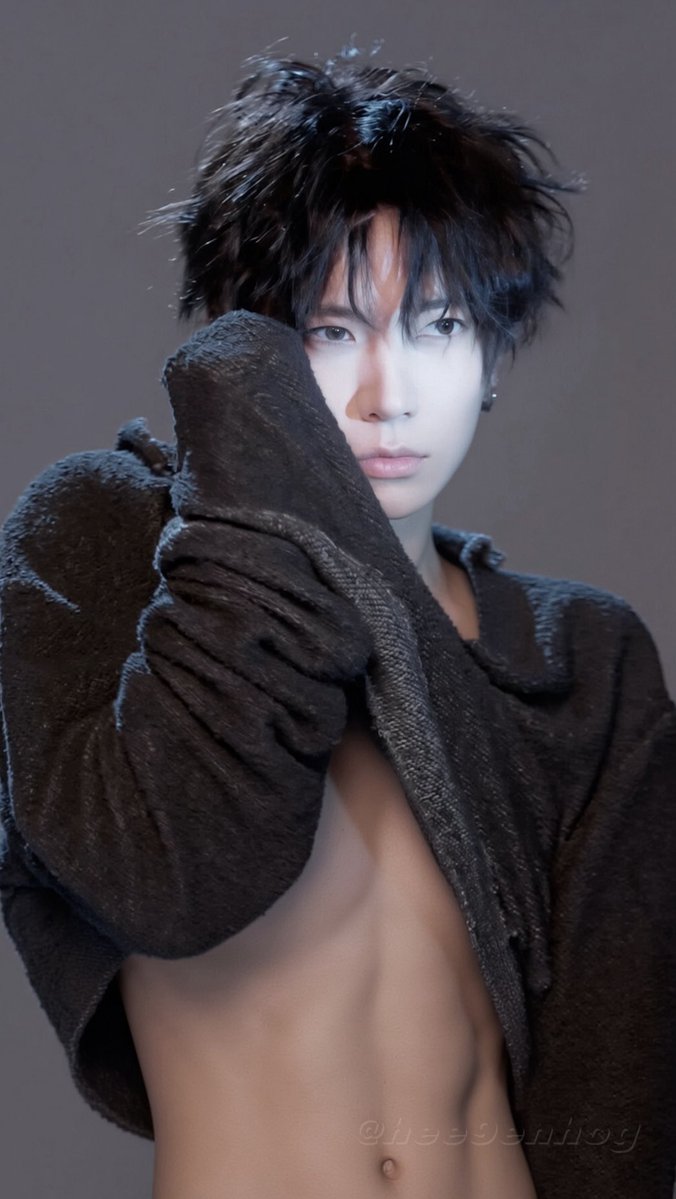 Hee9enhog's tweet photo. Maybe you like this sort better.
#nsfwtwt #evan #heeseung #희승 https://t.co/mEMyE3cfm8
