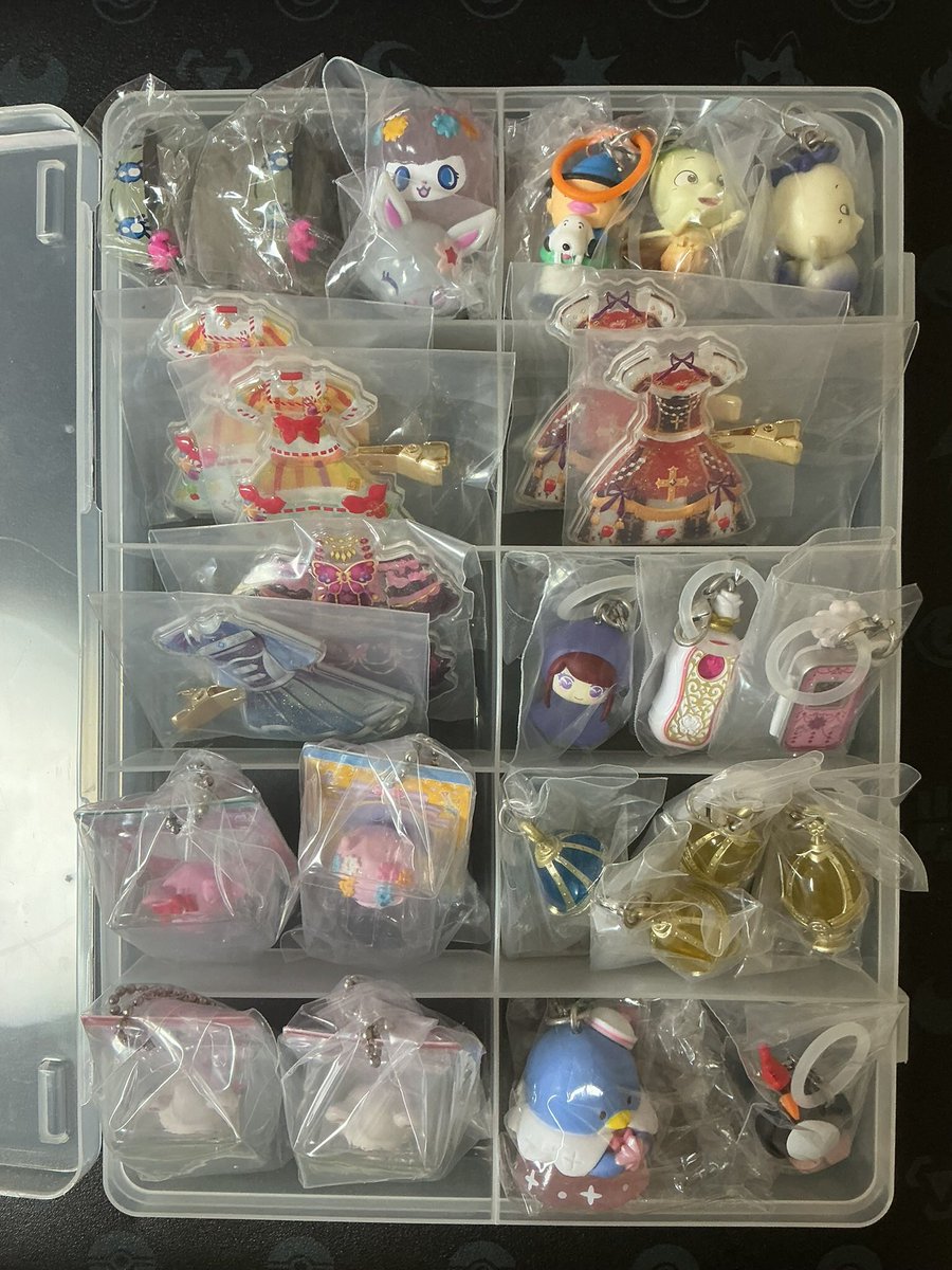 huwarannrann's tweet photo. めじるしアクセサリー交換　ガチャガチャジュエルペットアイカツプリパラサンリオまどマギおでんくん

譲　画像1〜3

求　リプ欄

#めじるしアクセサリー 
#めじるしアクセサリー交換 https://t.co/7GrEpypg98