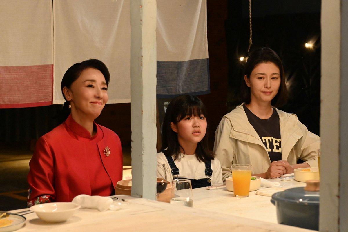 thetvjp's tweet photo. ＜#ミッドナイト屋台2 最終回＞
#神山智洋“翔太”らの屋台は星を取るが
#浅野ゆう子“桂華”に地下から
追い出される「さっさと出て行って」 

▼記事の続きはこちら
https://t.co/SXkcko903g https://t.co/vcYrPDkZHx