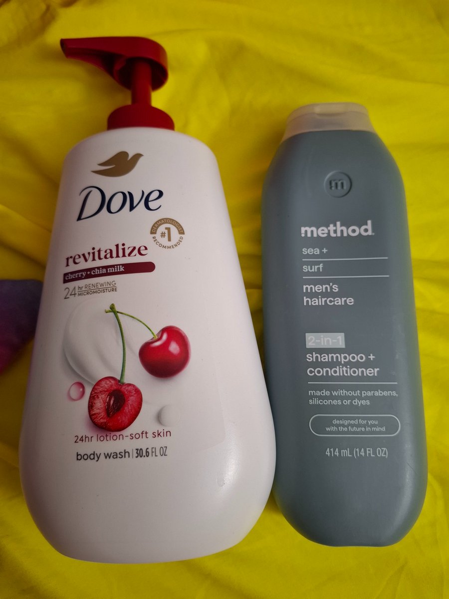 WowzersItsWeird's tweet photo. Just so you all know, I'm Erikar scented https://t.co/tqwE2kk8Ee