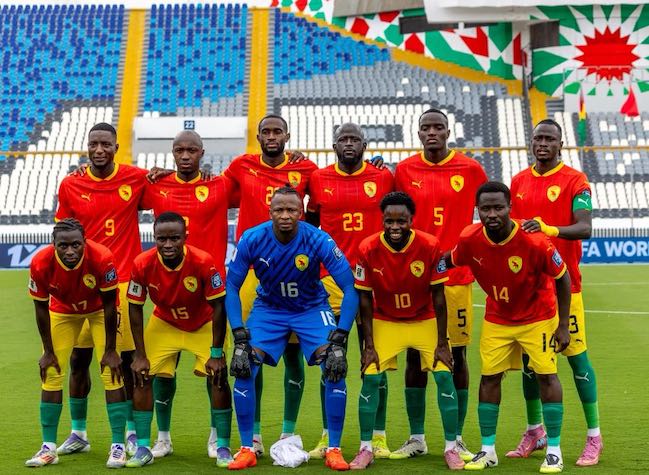 Africaguinee's tweet photo. 🔴CAN 2027/Éliminatoires: Des Changements pour le match Afrique du Sud-Guinée !
Voici les nouveaux détails de la rencontre :
📅 Date : 26 sept 2026
⏰ Heure du coup d’envoi : 15h00 heure locale (13h GMT)
🏟️ Stade : Orlando Stadium, Johannesburg🇬🇳⚽
#Africaguinee #Syli #CAN2027 https://t.co/EDpZjHW5Fl
