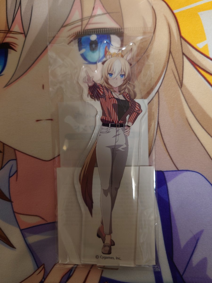 HawkShine's tweet photo. ウマ娘
デュランダルもかなり好きなんですよね
（フィギュア開けれてないけど） https://t.co/y0uxHPoyQf