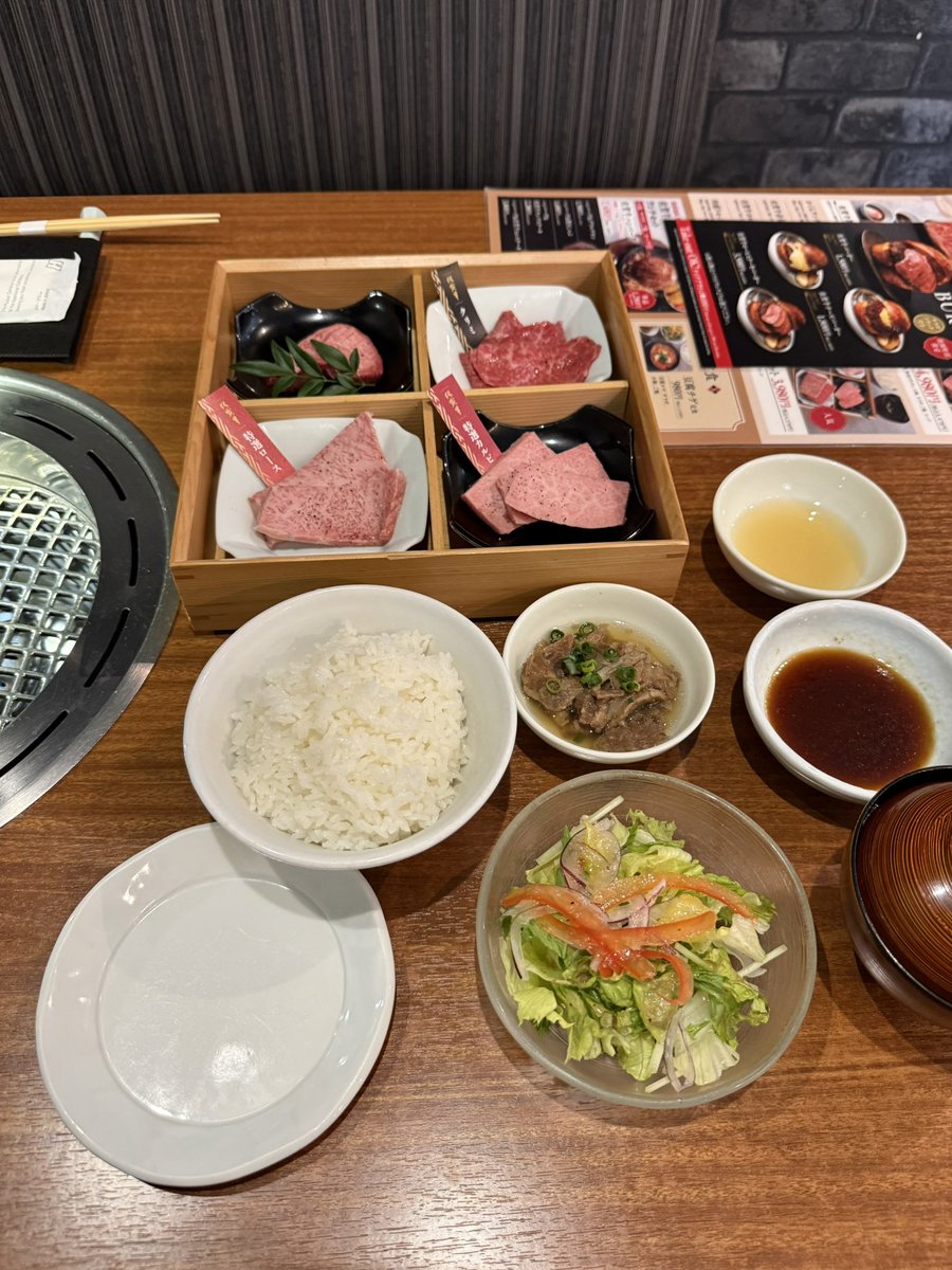 meehtmbehe's tweet photo. 지난주 후쿠오카 갔을 때 우연히 간 곳이었는데 경민이랑 같은 곳에 갔다는 것만으로 행복하다🥹🥹 https://t.co/QWUYiY30bC