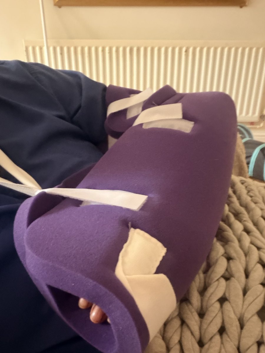 BakingMadmrc's tweet photo. My daughter got married last weekend. I had surgery the day after! 🥹😪Not recommended! https://t.co/8RdSAkSLG1