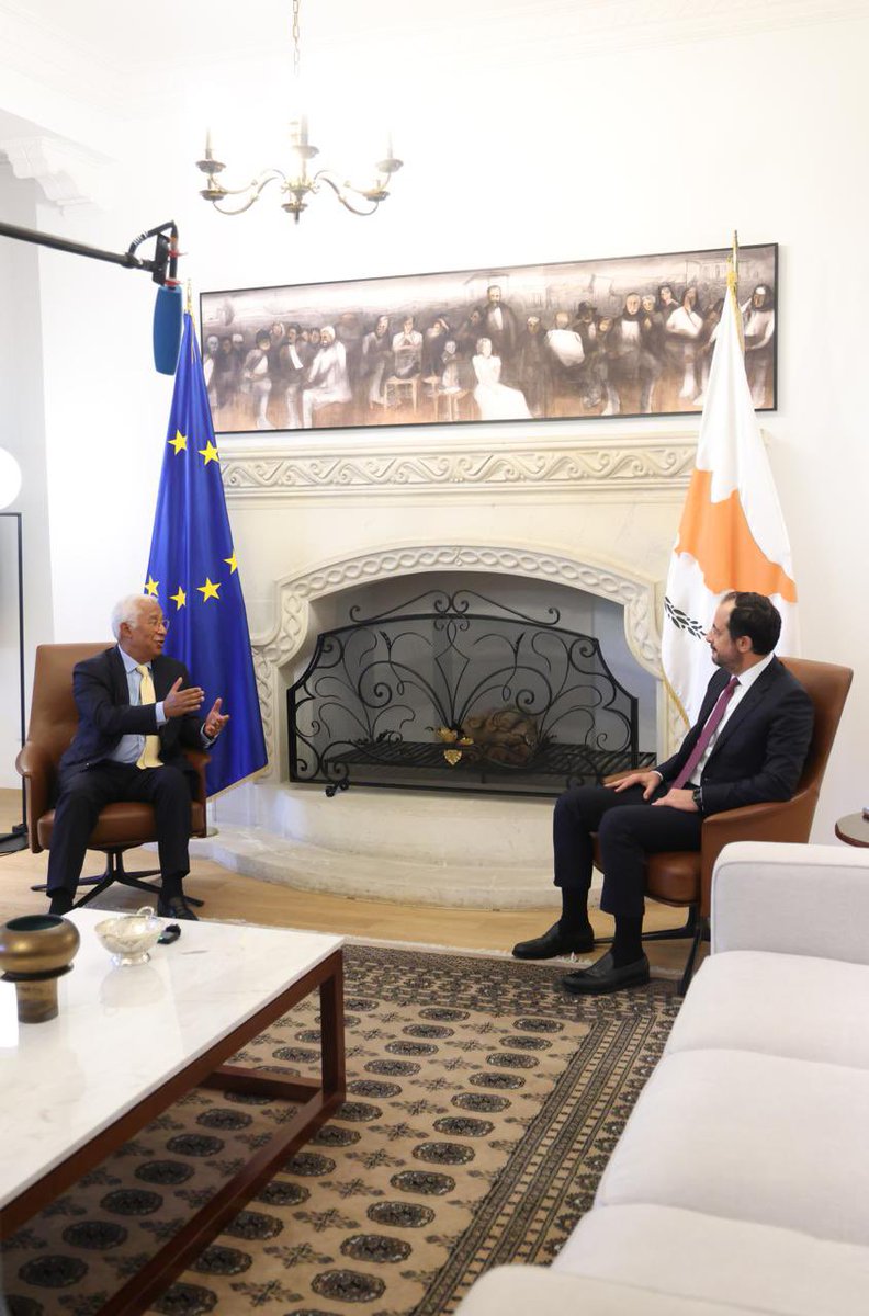 Christodulides's tweet photo. Είναι με μεγάλη χαρά που υποδέχθηκα τον φίλο Πρόεδρο του Ευρωπαϊκού Συμβουλίου στην Κύπρο, στην τρίτη του επίσκεψη στη χώρα μας το 2026. 

Ενόψει των πολύ σημαντικών συζητήσεων που θα έχουμε τους επόμενους μήνες στο Ευρωπαϊκό Συμβούλιο, ανταλλάξαμε απόψεις για το Νέο Πολυετές Δημοσιονομικό Πλαίσιο, τις εξελίξεις στην Ουκρανία και τη Μέση Ανατολή, θέματα Άμυνας και Ασφάλειας, το Μεταναστευτικό, την Ανταγωνιστικότητα και τη Διεύρυνση της ΕΕ.

Συζητήσαμε, επίσης, εκτενώς για το Κυπριακό και τις προσπάθειές μας για επανέναρξη ουσιαστικών διαπραγματεύσεων στη βάση του συμφωνημένου πλαισίου. Το Κυπριακό είναι Ευρωπαϊκό πρόβλημα και η ΕΕ δύναται να διαδραματίσει τον πιο καθοριστικό ρόλο στη μεγάλη μας προσπάθεια για επανένωση της πατρίδας μας.

🇨🇾🇪🇺