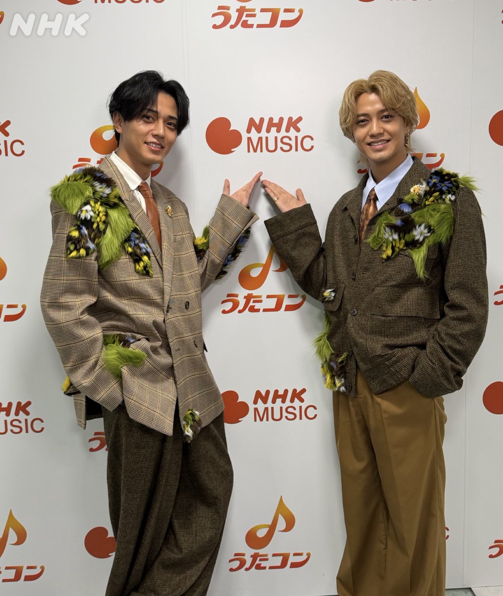 nhk_utacon's tweet photo. #うたコン
名曲だらけ！８０年代ベストヒット🎤

#KingandPrince King &amp; Prince
「So Honey」🐝🍯
松田聖子の名曲「SWEET MEMORIES」を披露🎵✨

見逃し配信中📱👇
https://t.co/GmtVmHMp8b

もう一度見たい方 見逃した方✨
#NHKONE でご覧ください https://t.co/sjGU6Mwrur
