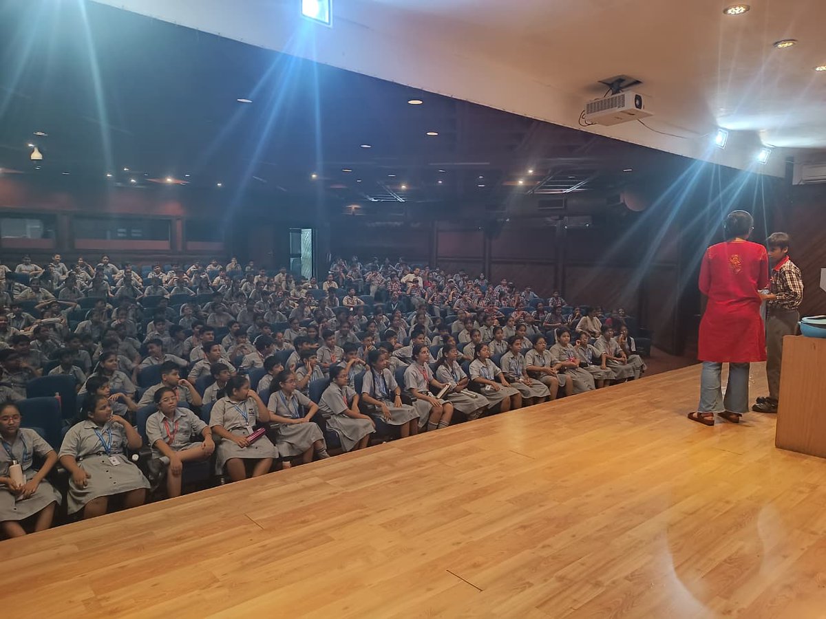 NSC_Delhi's tweet photo. Where science meets excitement!🧪⚡
Catch live experiments & thrilling demonstrations at the Science Show in #NSCDelhi! Learning science has never been this fun & interactive💡
Visit @NSC_Delhi with your kids!🎟️🌐
#NSCDelhi #ScienceShow #LiveExperiments #NCSM #ExploreScience https://t.co/1Nmv6UNriz