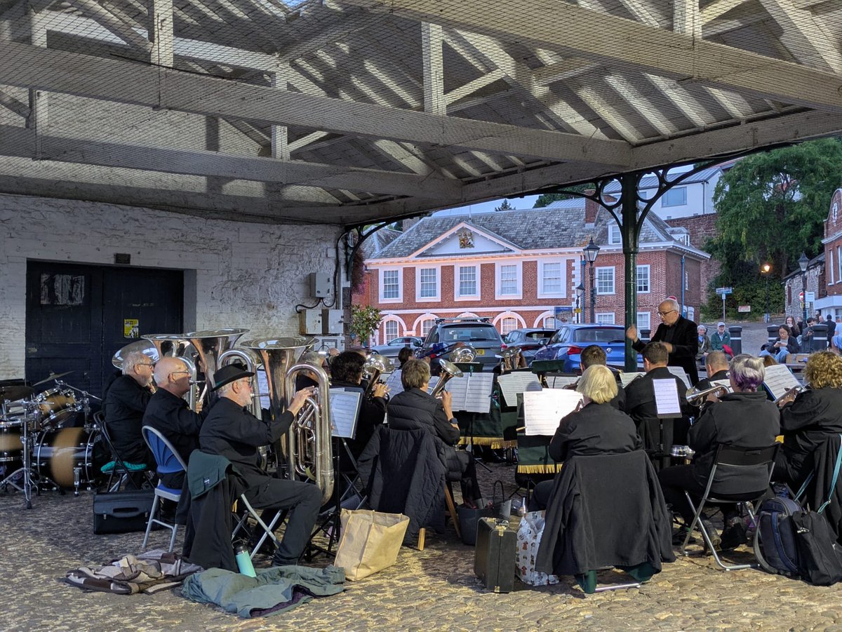 RailwayBand's tweet photo. Our final Quayside Session for the summer season was great fun. Thanks to everyone who came along to listen!
#Exeter #ExeterQuay #Music #BrassBand https://t.co/TNy7lVGEzh