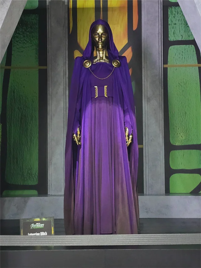 BanikMikulas's tweet photo. @BoinkBuzz Real purple costume presented by Marvel on SDCC :) https://t.co/7EXbv28LfR