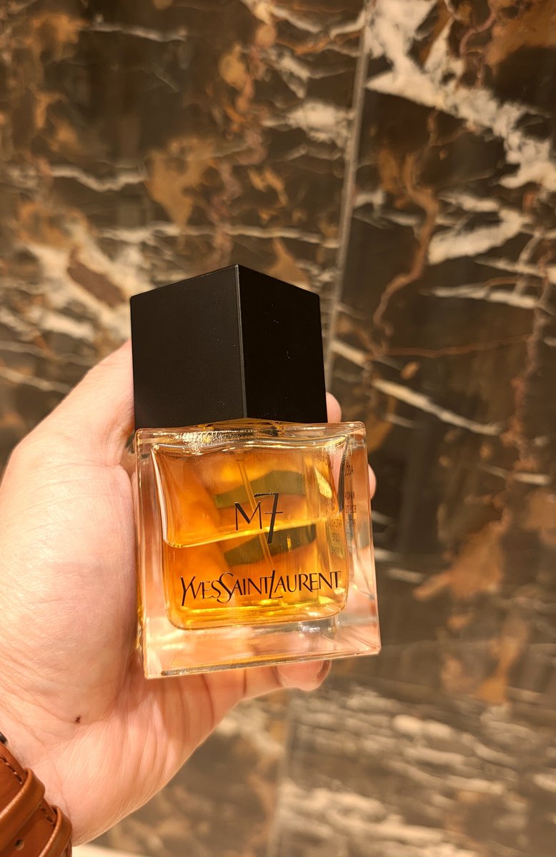 Perfumeclinic's tweet photo. #عطر_الجمعة
#رابطة_عشاق_العطور https://t.co/XhkDalMLfL