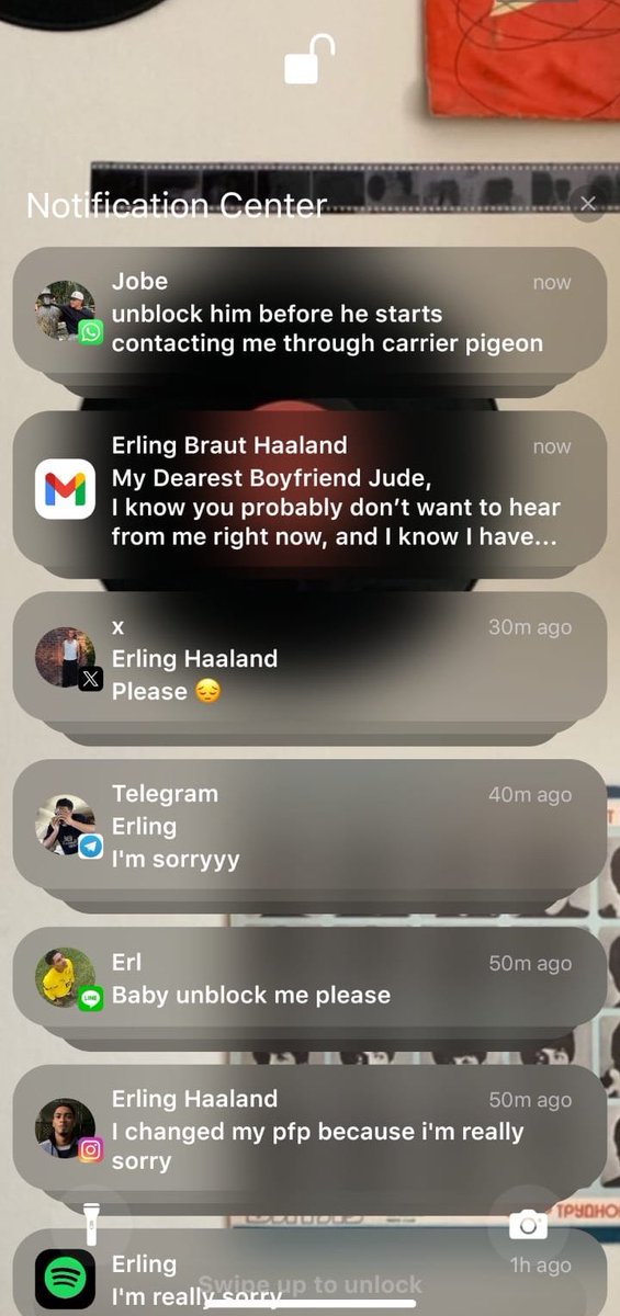 pawniees's tweet photo. #haalingham few tweets au

erling messed up https://t.co/49lJGj5hUb