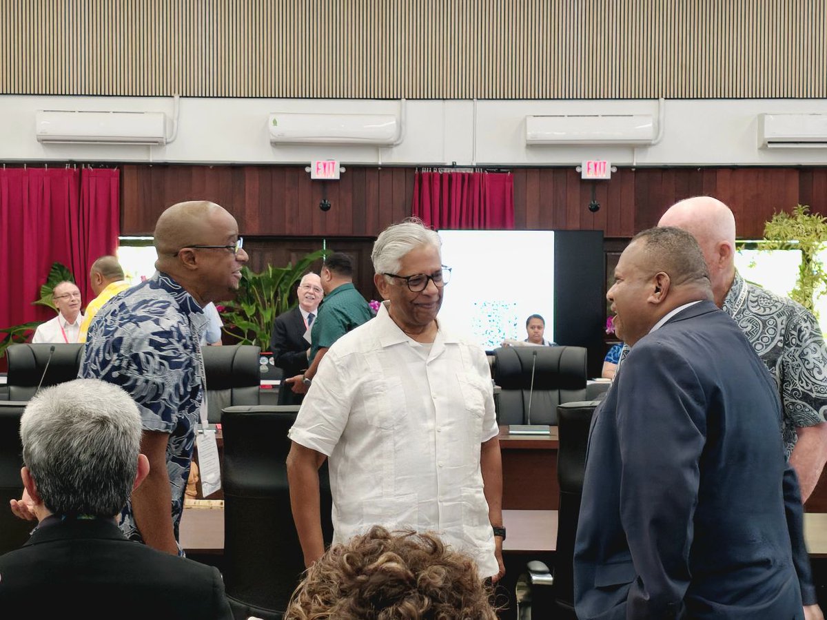 _seruiratu's tweet photo. Leaving PIFLM55 in Palau with optimism and renewed determination. As Fiji’s COP31 Envoy for Oceans, I’m inspired by the Pacific’s unity and growing global support for our priorities. Together, we can protect our ocean, build resilience and keep 1.5°C alive. #PIFLM55 #BluePacific https://t.co/5pSbdF5PwW
