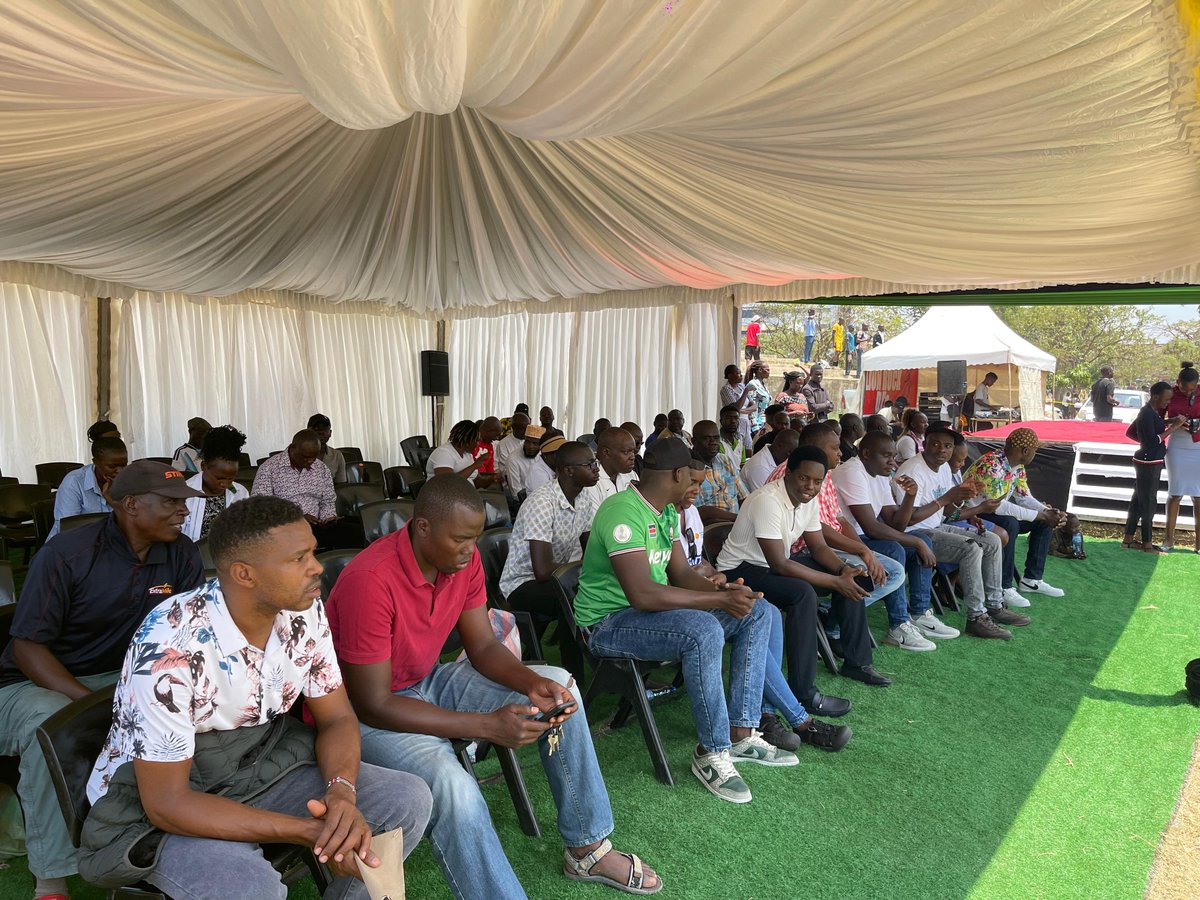 Atito4Atito's tweet photo. Boy Akoth, Calvince Gaucho, Roseline Alionya, Nywele Sos, and Kassim have joined Kisumu youths in commemorating the youth movement, aimed at empowering and popularizing youth participation across the country.
Today event is taking place at Kisumu town sports ground. https://t.co/REEfseTRLt