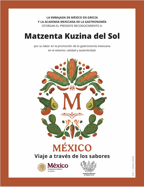 EmbaMexGre's tweet photo. Felicitamos al restaurante Matzenta Kuzina del Sol  (Chania, Creta) por recibir el distintivo de gastronomía mexicana “Sello M” por su oferta gastronómica inspirada en sabores, aromas, recetas de la cocina mexicana. 
#DiplomaciaPúblicaMX #DiplomaciaTuristicaMX #gastrodiplomacy https://t.co/PbBaI1IDB0