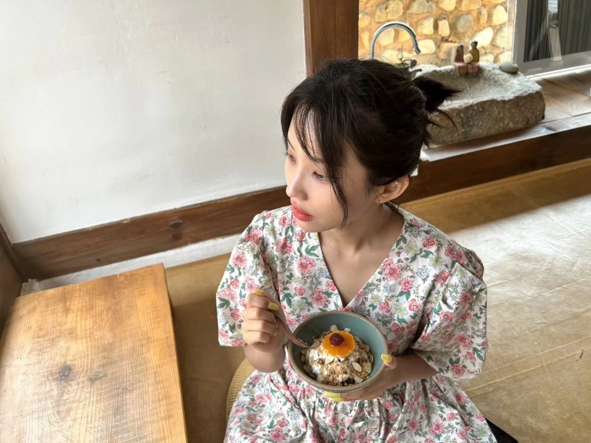 sylostmedia's tweet photo. [230611] Instagram post (10 pics)

#SOYEON #idle
#ソヨン  #アイドゥル
#소연 #전소연 #아이들 https://t.co/LKPRMkGwdY