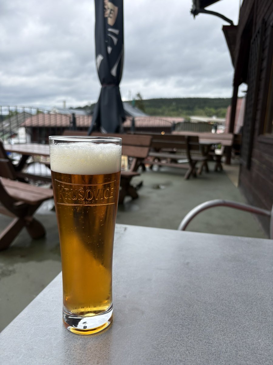 ufleku2's tweet photo. Pivo #😋🍺
#bier #pivo https://t.co/G3B49lYPW3