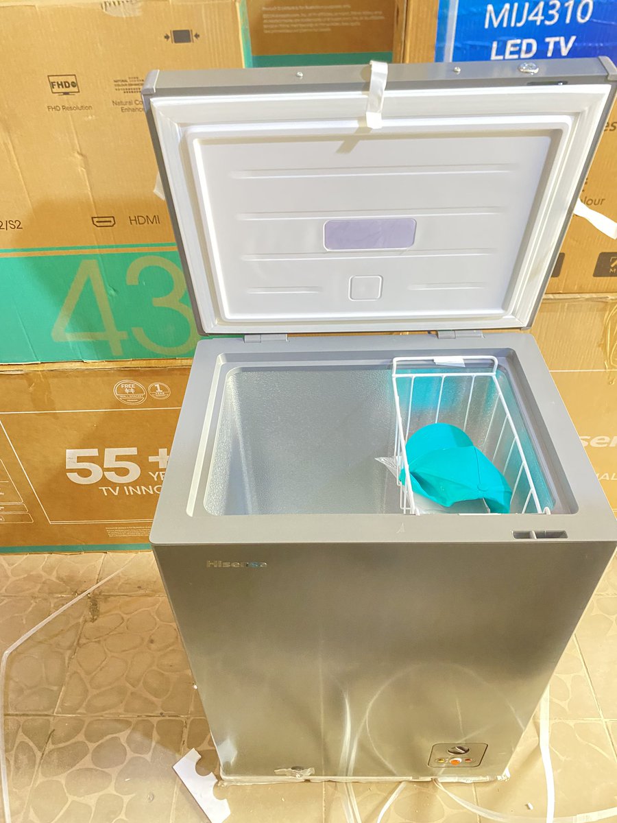 __yaseir's tweet photo. Hisense chest freezer available 
Price: 245,000
Location: ibrahim taiwo road, Kano
Delivery: Nationwide https://t.co/ahY8Vbg2bF