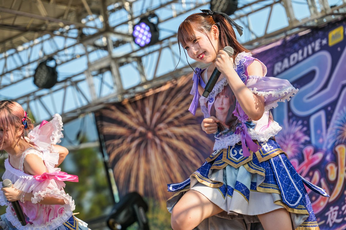 yuki10389's tweet photo. STARRY×NIGHT↗︎
ﾆﾔｧっと笑う華丘ぁさん
この表情なんかすごくるいちゃんらしいって思うんですけどいかがですか🫠

#華丘るい
#スタナイ https://t.co/H6kkqlMriT