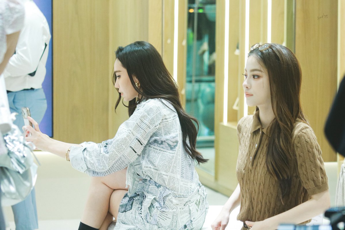 2wmtre's tweet photo. เอ้า มาคนเดียวเหมือนกันเลยค่ะ https://t.co/ArE2iBuDDC
