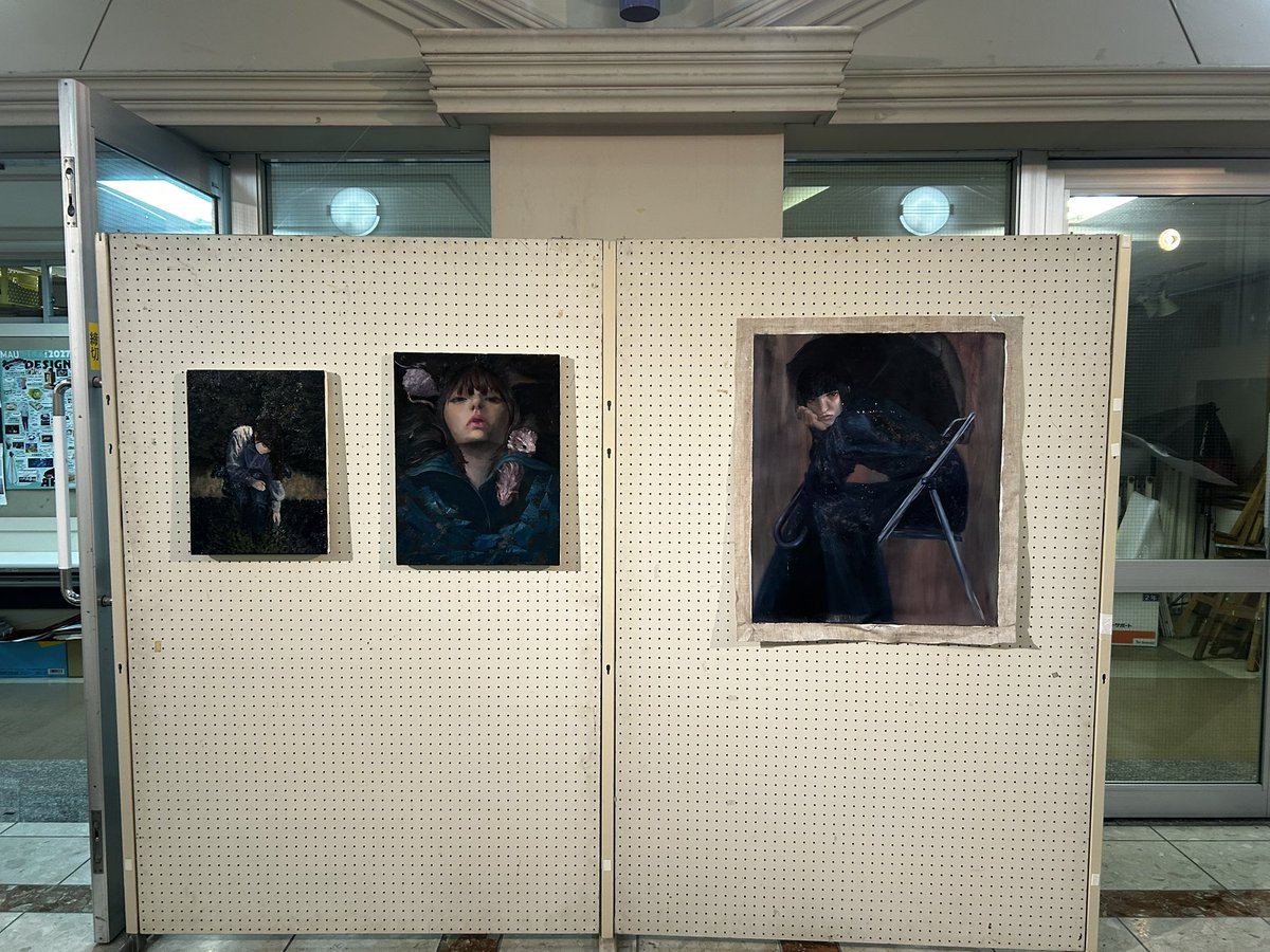 bab_0711's tweet photo. 1時間だけ存在したbaB展 https://t.co/J9y2qxUFUe