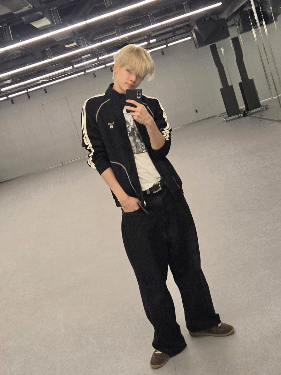 mepuppieyou's tweet photo. บี๋ผมบลอนด์อยุ่กับเรานานกว่าที่คิด ฟริน ♡ https://t.co/PwLu8qfZA0