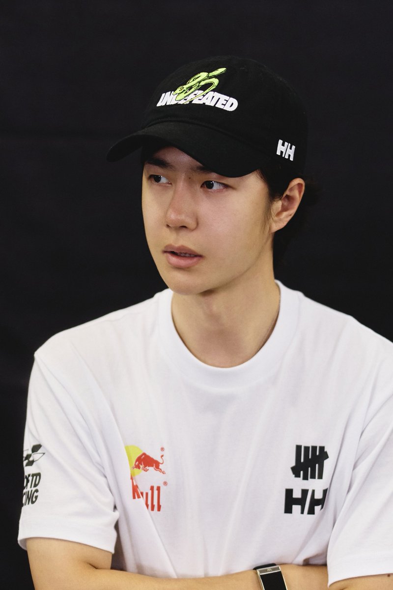 midori3740's tweet photo. 画像💚

#王一博  #WangYibo
#85RACING 
©️HELLYHANSEN海丽汉森
https://t.co/3zbv3i4CBO https://t.co/ekMByA0dVj