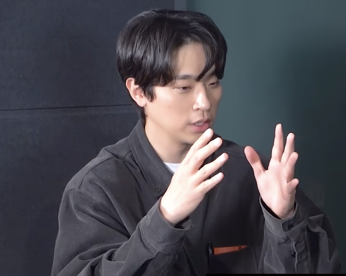 nonetitle_'s tweet photo. 왜이렇게 이쁘게 하고 가셨나 했더니 이런 촬영이 있으셨군요 https://t.co/2DkHmprfPN