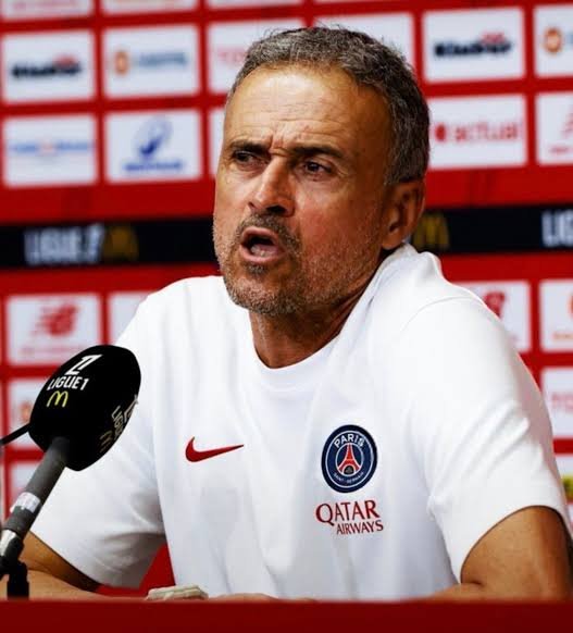 DailyFootyTakes's tweet photo. "He wanted more playing time than I could guarantee him." 🗣️

Luis Enrique breaks his silence on Bradley Barcola's move to Liverpool.
With Mo Salah leaving Anfield, Barcola gets the main stage he wanted. 

Big win for Liverpool or risky move by PSG? 👀🔴 https://t.co/UA1vJ91wxq