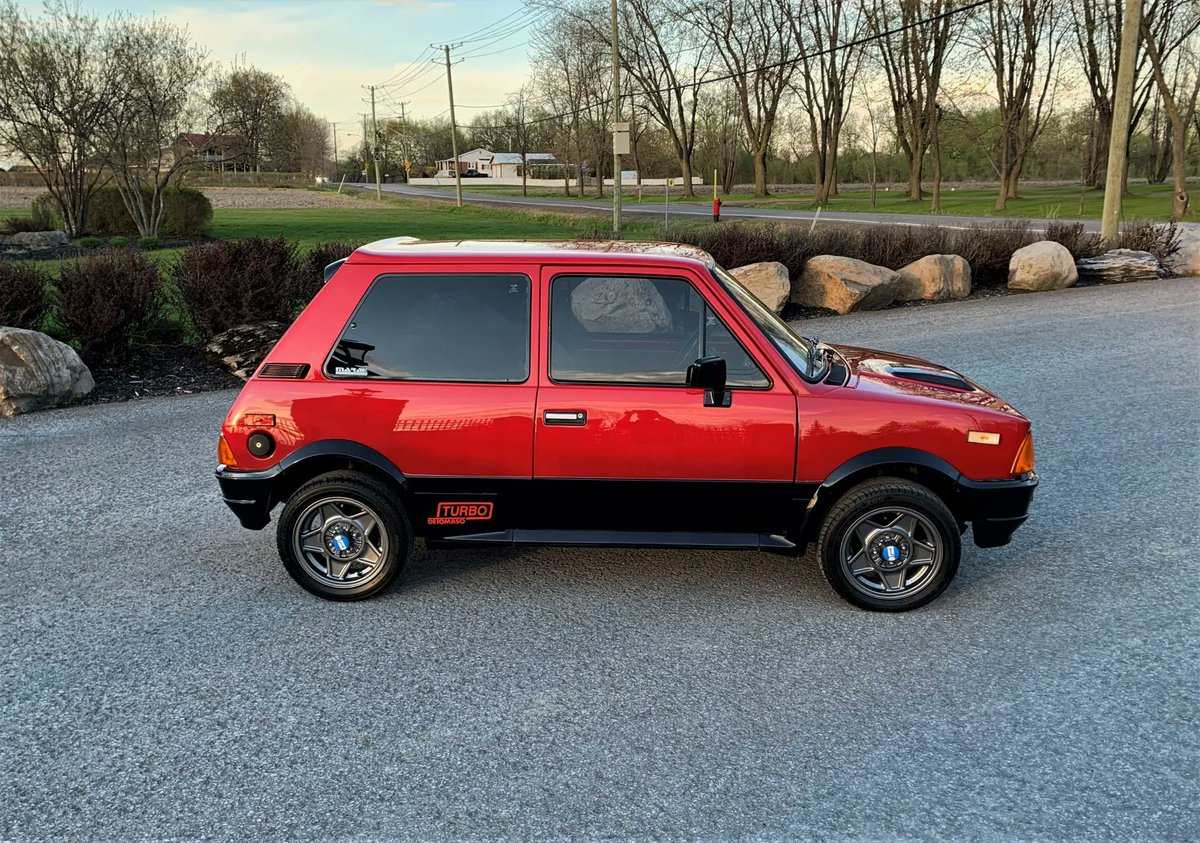 rocketengine's tweet photo. Innocenti Mini De Tomaso Turbo
ミニをベースにベルトーネのボディを乗せて、デトマソでエンジンはダイハツのターボ
https://t.co/qxtpoKZcmK https://t.co/HSmqADiWWw
