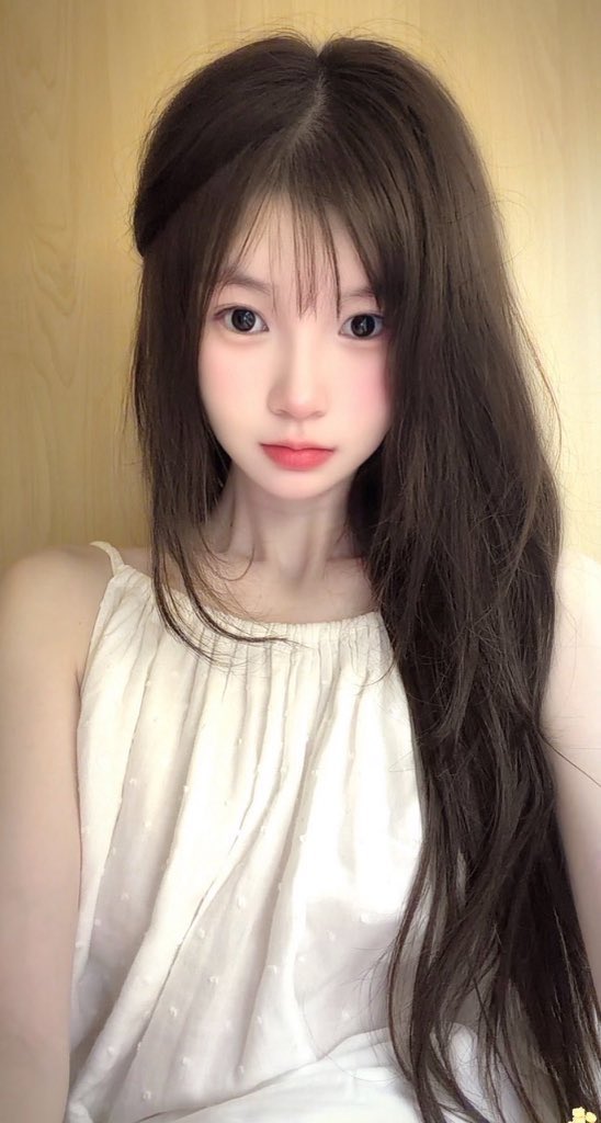 tamara84rx5's tweet photo. 今天继续！！！！

有人想锐评一下我的福嘛 🥹   

赶紧看，我要删了… https://t.co/4KWnRLzF8Q