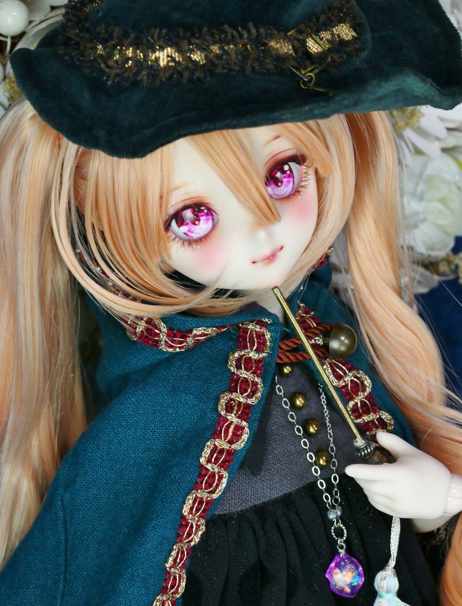 funny_labo's tweet photo. 【宣伝失礼します】ファニラボメイクカスタム10番ヘッドちゃんのお家をヤフオクで探し始めました、お家に呼んで下さる方がいらっしゃいましたら宜しくお願いします💖
＃ニュクテリスドールアイ
＃ファニラボメイク

https://t.co/uuqTqIjsMJ https://t.co/Ljxuk1zoAD