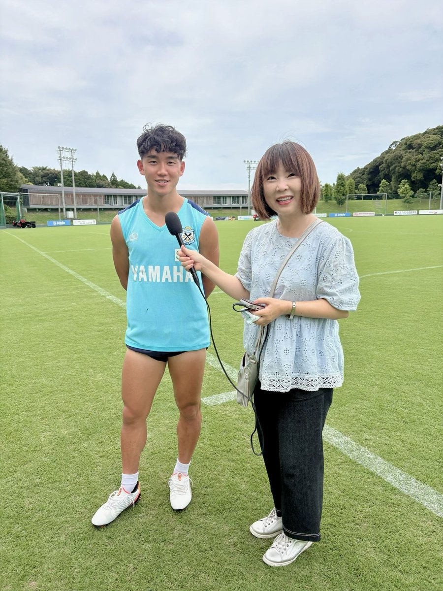 kmix_Jubilo's tweet photo. 今夜９時からのオレオレジュビロは栃木シティ戦の振り返りとルヴァンカップへの意気込みを…８月31日の練習後にキャッチした #加藤大育 選手と #角昂志郎 ���手のホットボイス🎤角選手、いつかまたインタビューできるかな。ジュビロの角選手としてはラストボイスかな😭 #ジュビロ大好き #ジュビロ磐田 https://t.co/CpaPUOpysV