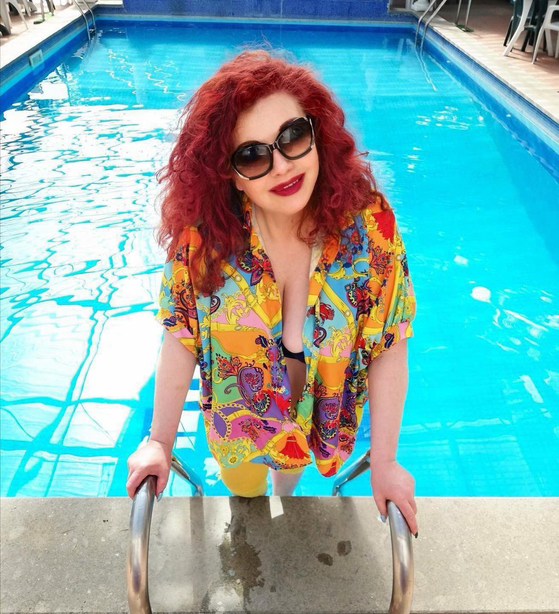 Atlantis_prive's tweet photo. Il nostro venerdi’  pomeriggio e sera! 
☀️ 🌙 

💦SEXY PARTY in PISCINA
 Tutti i pomeriggi dal *martedì alla *domenica dalle ore 15.00

 🍝Ore 20.00: Pasta per tutti!

💦  MEGA PRIVE' e PISCINA SERALE:
Dalle ore 22.30 fino alle ore 4.00 del mattino
Serata: SEXY SECRET NIGHT https://t.co/K255fcctxe