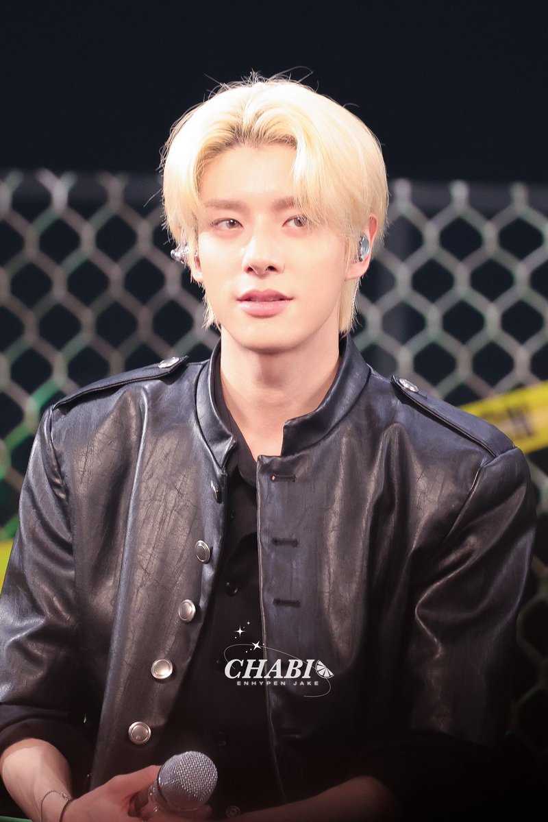 CHABI_JAKE's tweet photo. 260904
존잘이아………
#ENHYPEN #엔하이픈  
#JAKE #제이크 #ジェイク https://t.co/HaqhrSpV22