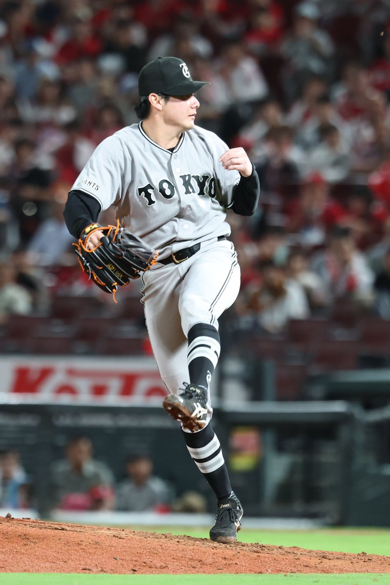 TokyoGiants's tweet photo. 【一軍】巨人 3-1 広島

先発の #竹丸和幸 投手は6回無失点、10奪三振の好投で今季9勝目👏
1回表、#ダルベック 選手の適時打で先制！3回にも2点を追加し勝利！

9回裏に登板した #マルティネス 投手は通算249セーブ目を記録✨

試合詳細はこちら
https://t.co/SZaGFuwctu https://t.co/lwRRwK7z22