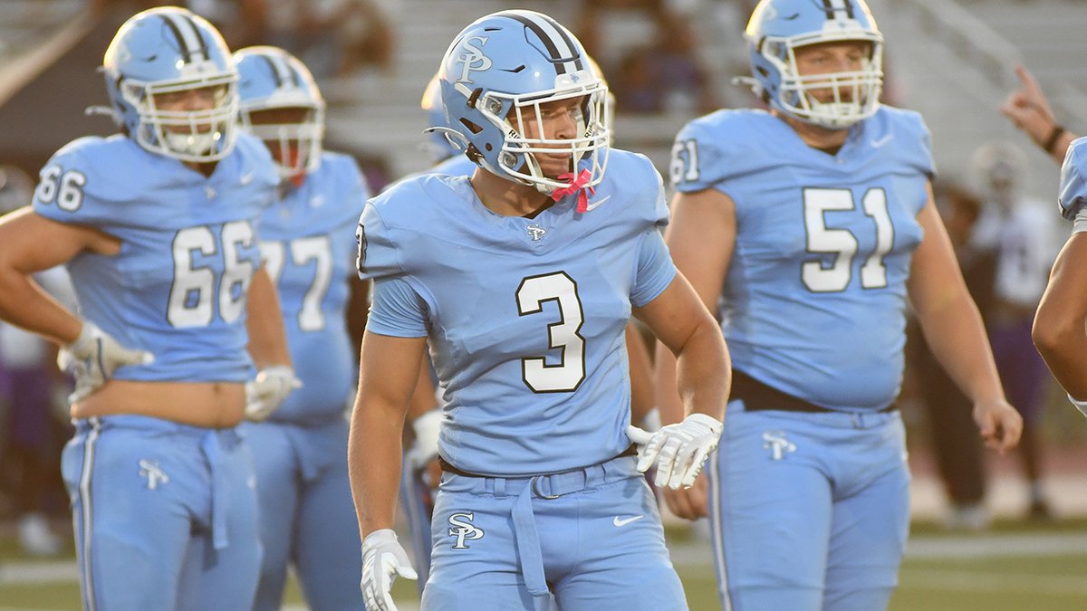 ITATJason's tweet photo. His future is baseball at Auburn but @Connor_Greb_3 is also a heck of a WR for Spain Park. He talks both with @Auburn247 as the Jags look to move to 3-0 tonight
https://t.co/Y26OqZwLB4 https://t.co/JOs1QKC5hs