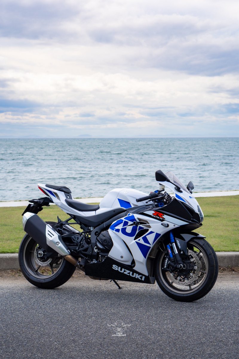 pxn4ez's tweet photo. 名前 : さく
性別：🚺
身長：146㌢
車種：r1000r &amp; zx25r
住み : 大阪

ツーリングしてくれる友達ください👉🏻👈🏻💧

#バイク乗りとして自己紹介
#バイク乗りとして軽く自己紹介
#バイク好きと繋がりたい 
#バイク乗りと繋がりたい https://t.co/8YS6GrQtjV