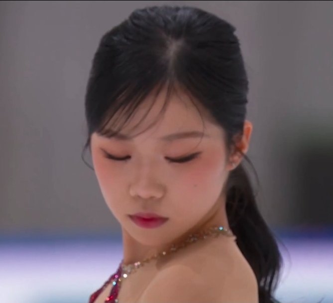 shchersdoll's tweet photo. she deserves +5 goe on everything and 10s in pcs for her face card alone https://t.co/CySko9scJB