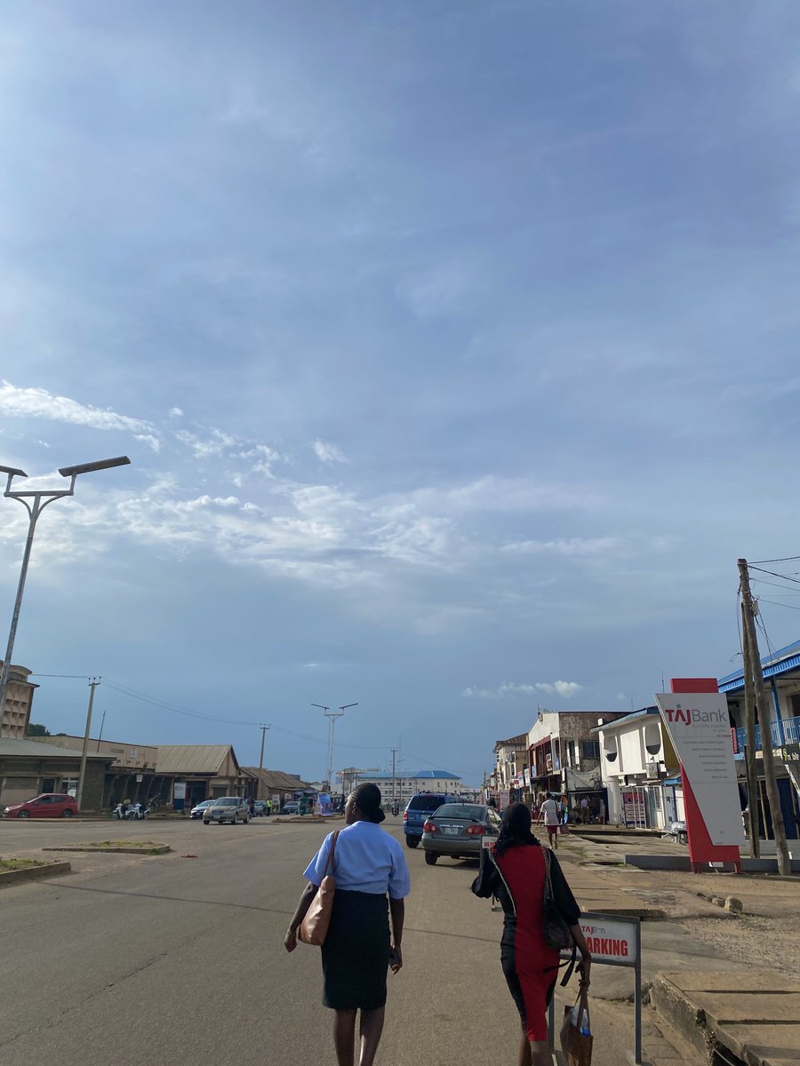 Tex__al's tweet photo. The City and it vibes 📌👍 https://t.co/DdDF5ys3Ef