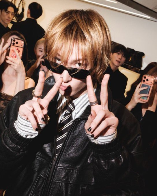 immate2003's tweet photo. @martinmetricsvn MARTIN EDWARDS brings beauty and talent together, adding a confident MASTERTIN touch to every ROCKSTAR moment.
MARTIN ROCKED THE CROWD
#MARTINSonicBoom
 #PYPD_IN_JAPAN
 #MARTIN #마틴 https://t.co/VFHNVx7T0v