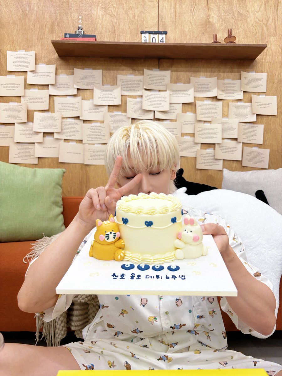 official__wonho's tweet photo. [📸]
260904 
🏠🎉 𝐖𝐎𝐍𝐇𝐎 𝐒𝐨𝐥𝐨 𝐃𝐞𝐛𝐮𝐭 𝟔𝐭𝐡 𝐀𝐧𝐧𝐢𝐯𝐞𝐫𝐬𝐚𝐫𝐲

#WONHO #원호
#CORE
#DontWakeMeUp #Answer
#WONHO6thAnniversary https://t.co/8Ik1RVD4Uo