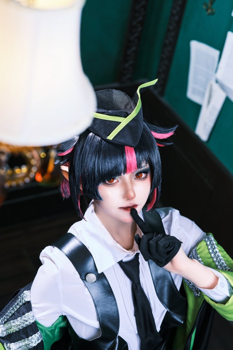 Kikke_cos's tweet photo. 【ツイステ】⚠cosplay

　　　『　　Left or Right?　　』

📸→Dr.ニノマエさん（@Dr_Ninomae）
#twstコスプレ #リリアコスプレ #コセット池袋 https://t.co/8VjFdqBID8