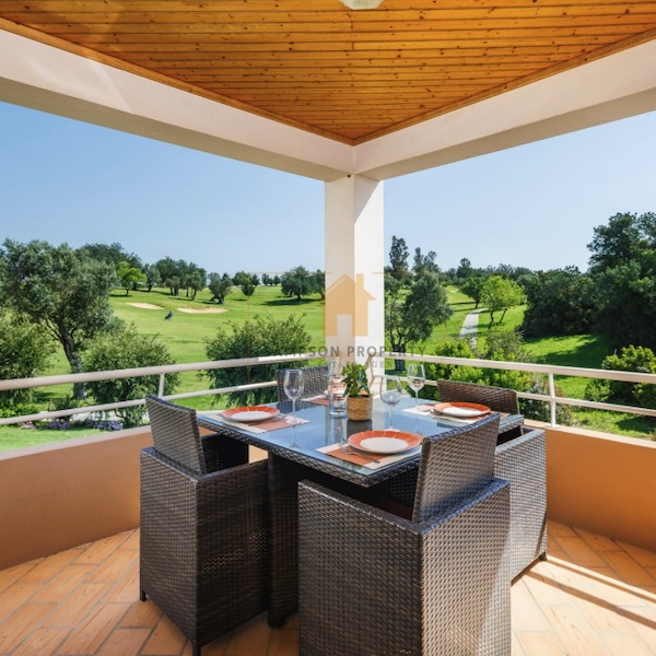 algarve_news's tweet photo. Well presented 2 bedroom apartment for sale at Vale da Pinta, Carvoeiro. @PropertySampson 
https://t.co/mcW1Q2OA1i
#AlgarveGolfProperty #ValeDaPintaProperty #CarvoeiroGolfApartment #AlgarvePropertyForSale #RealEstateAlgarve #InvestmentPropertyAlgarve https://t.co/VWguZ3ZipW
