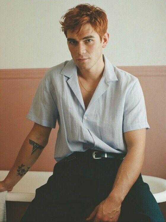 RedHeadFlashRp's tweet photo. “Morning.” https://t.co/D5OrAWsJbc