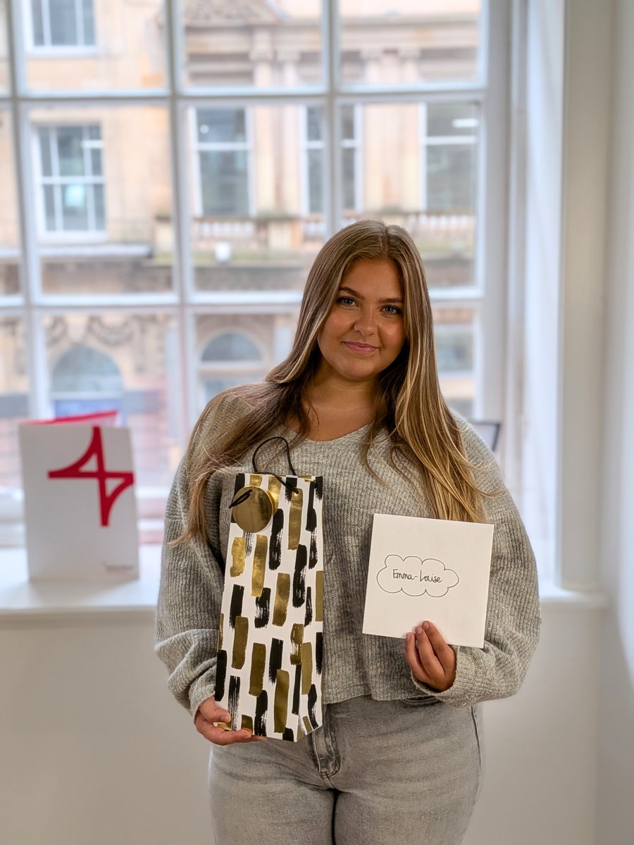 JacksonBoydLLP's tweet photo. What better way to end the week than celebrating success?! π₯³ Congrats to #TeamJB's Emma-Louise for completing her Business & Admin SCQF Level 6 apprenticeship while working! We're so proud! π Cheers, Emma-Louise! π₯ https://t.co/I8is1rdcV0