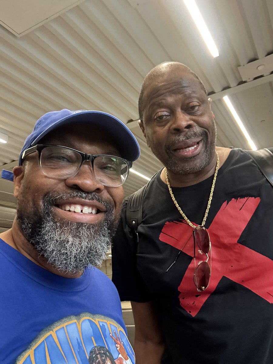 timKLTY's tweet photo. ECF Game 4 🛫, Watch party in NYC 🛫, Game 5 🛫, the parade 🛫, and the picture Patrick Ewing 📸, and the NBA Draft 🛫!!!

There has never been a better sports summer for me than the summer of 2026! 

Stay loyal champs! 🏆🟧🟦 https://t.co/zpfW1pDn9x