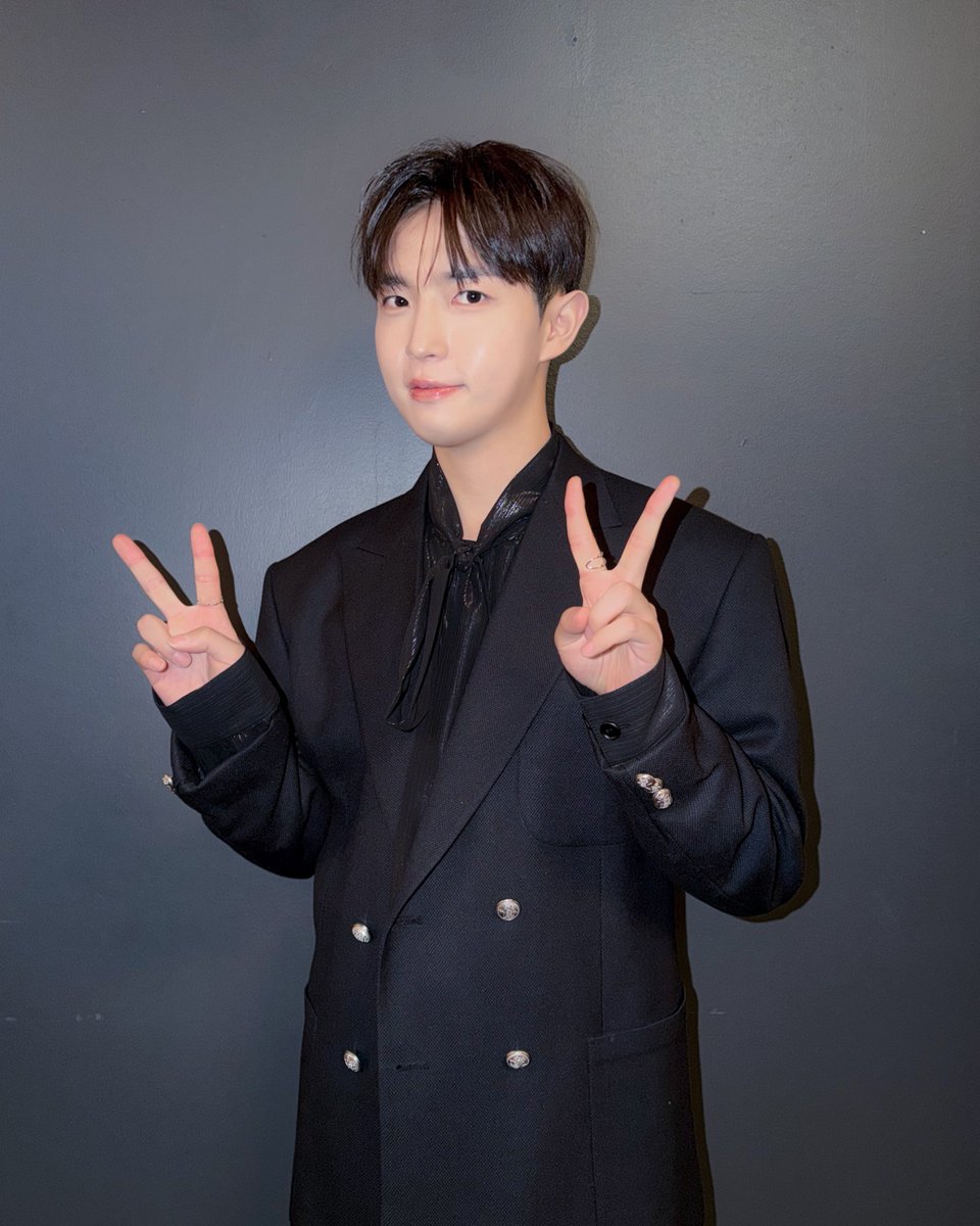 KJH_officialtwt's tweet photo. [📸] 2026.09.04 Mnet <KCON LA 2026>

#김재환 #KIMJAEHWAN https://t.co/I1Vk9K5DjG