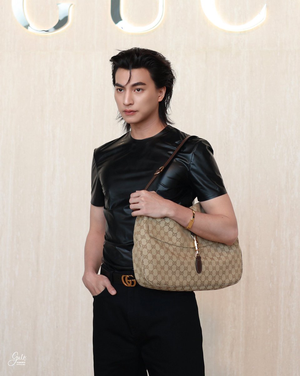 KomaMG_'s tweet photo. บวช!!!!!!!
พี่จะบวชถวายลุคนี้เอ๊งงงงง

BA​ GULF​ GUCCI​ PRIMAVERA​
#GucciPrimaveraxGulf
#GucciPrimavera https://t.co/9sNsBgcVMM