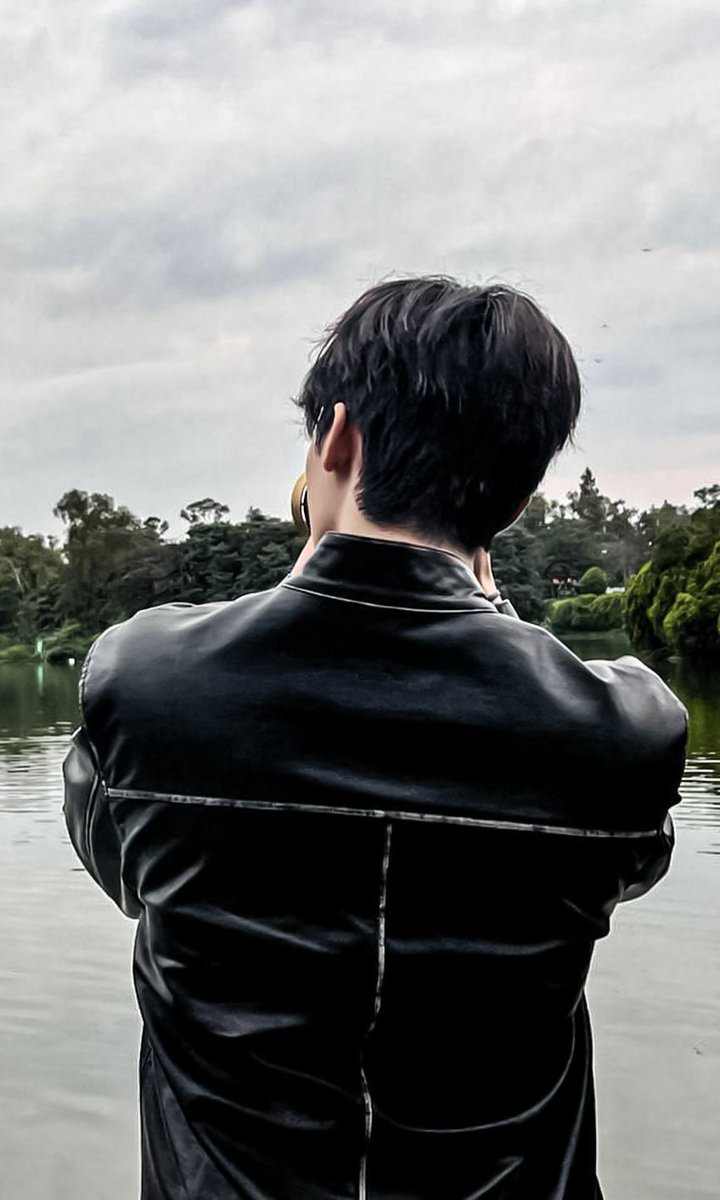 the813Degrees's tweet photo. ขอบคุณที่คุณเท่ทุกวัน https://t.co/8T4jTUUX3A